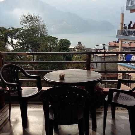 Hotel Bhadrakali Pokhara Inn Екстер'єр фото