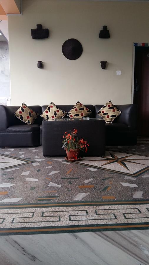 Hotel Bhadrakali Pokhara Inn Екстер'єр фото
