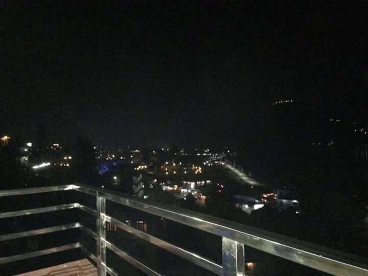 Hotel Bhadrakali Pokhara Inn Екстер'єр фото