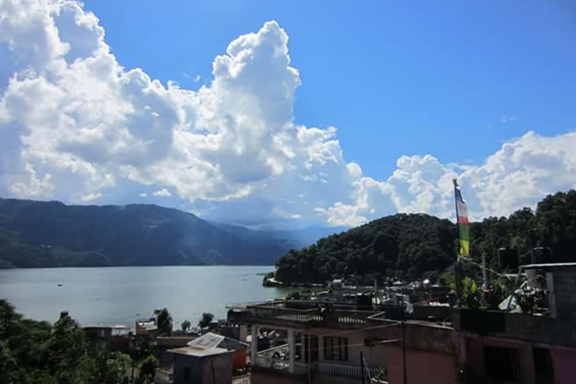 Hotel Bhadrakali Pokhara Inn Екстер'єр фото